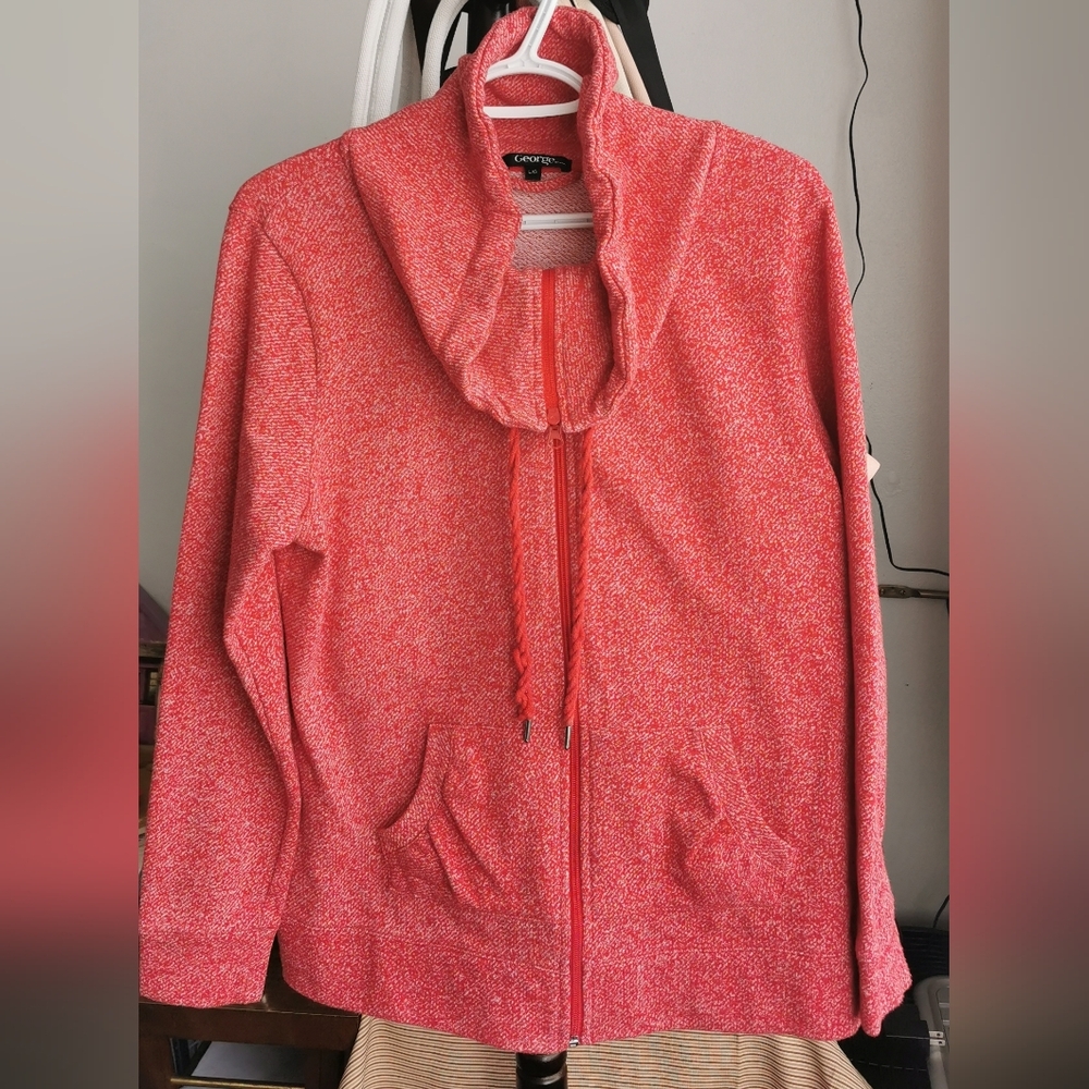 George vest. Ptp: 21"